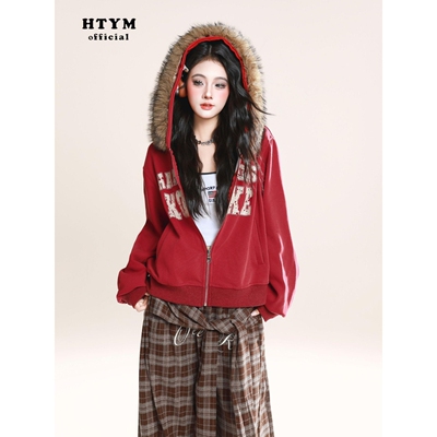 HTYM美式复古字母印花毛领短款卫衣女秋季设计感百搭红色开衫外套