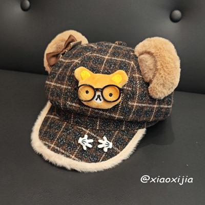 2025新款可爱卡通小熊复古格子八角贝雷鸭舌帽女冬季保暖画家报童
