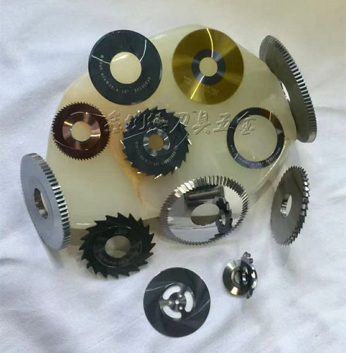 钨钢厚度开槽切口外径25mm圆锯片