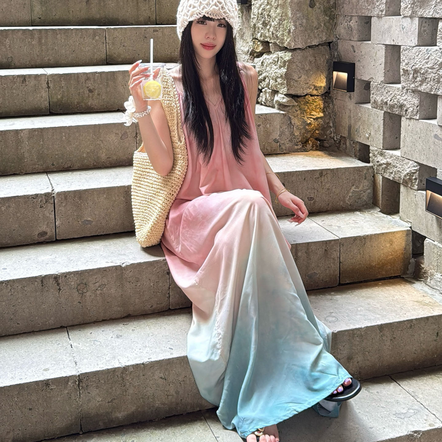 棉绸睡裙女夏渐变色吊带两穿长裙度假风高级感沙滩裙可外穿家居服