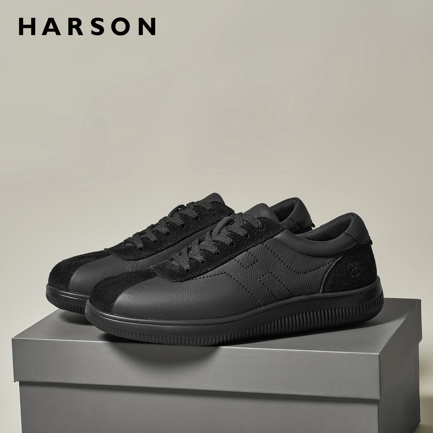 哈森秋冬男款真皮软底板鞋