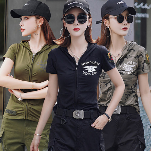 夏季新款迷彩服短袖t恤女修身显瘦休闲工装演出服连帽半袖上衣潮