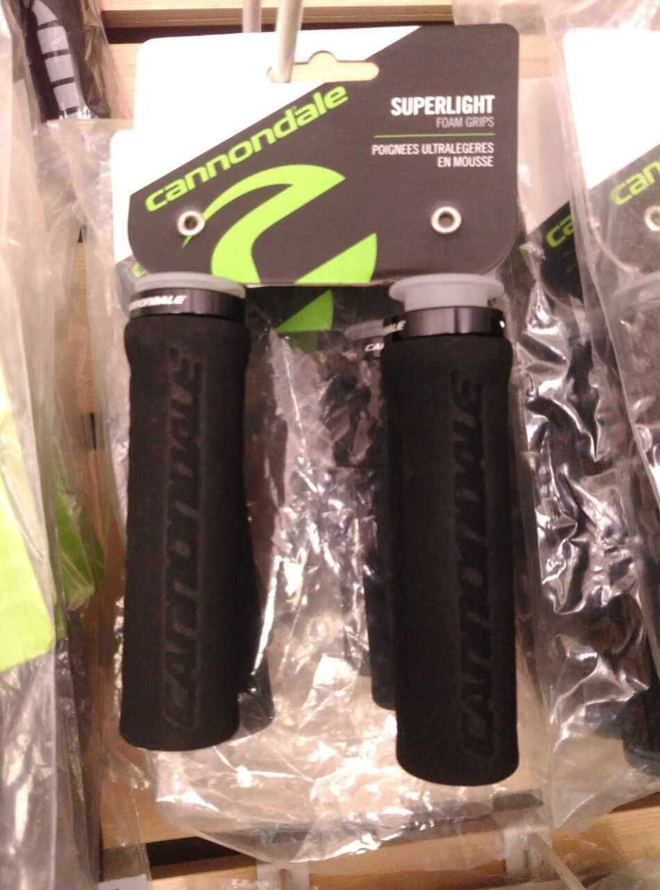 Poignées de vélo CANNONDALE - Ref 2337570 Image 1