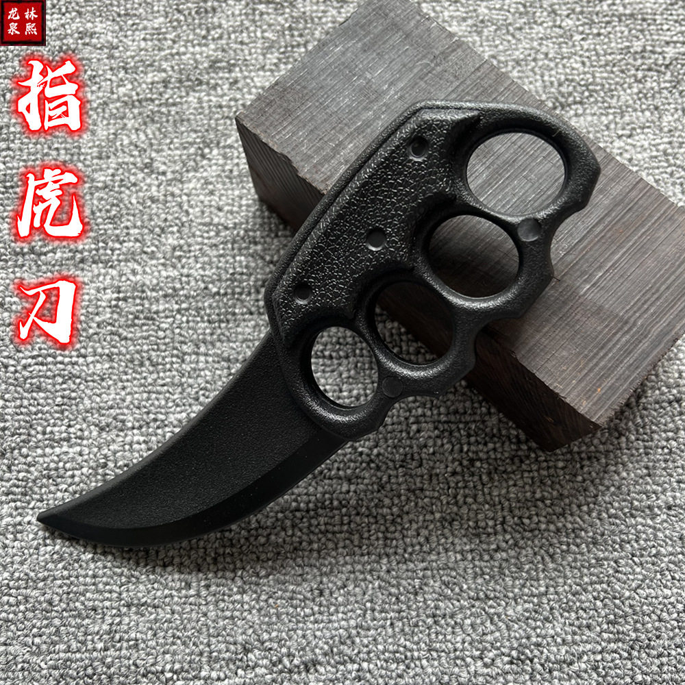 高硬度塑胶刀匕首爪子刀指虎刀cos猎杀者多普勒仿真玩具武器小刀