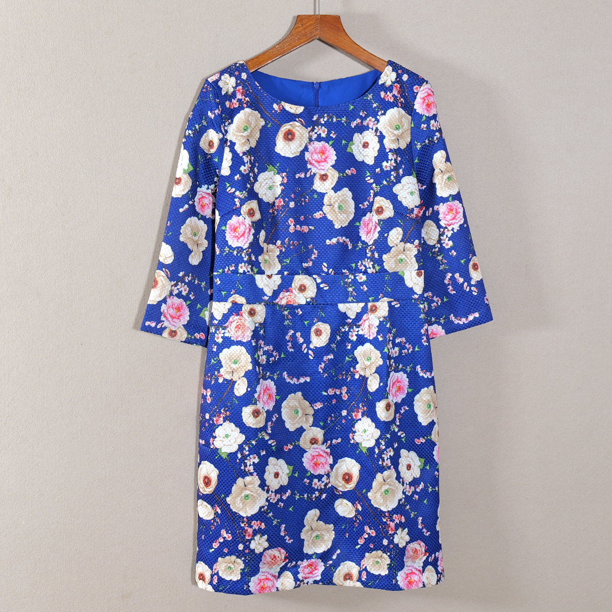 2025年秋季新款女装七分袖直筒裙中长款印花圆领连衣裙子百搭气质