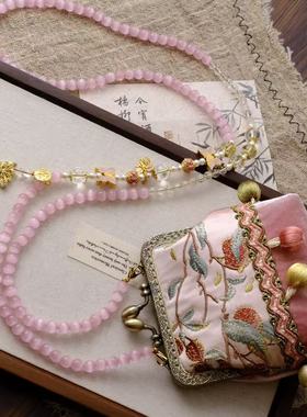 新中式国风复古手工包丝绒珠花棉布搭扣零钱包斜挎链背链