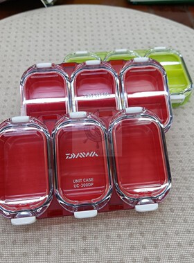 矶钓收纳盒DAIWA达瓦UC300 UC600防水组合式海钓台钓线组配件盒