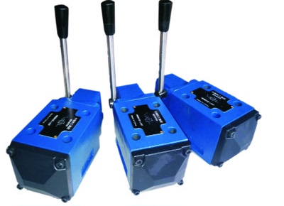 zdy3200ls杭州钻机配件 手动换向阀4wmm10e10