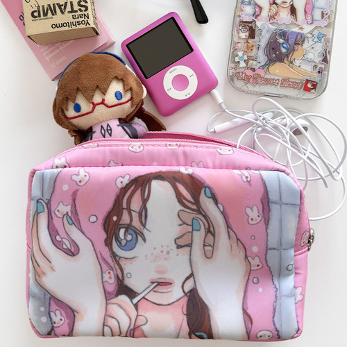 Rukawazx奥莉蛙Oliwa联名原创 秘密 复古拼接粉色收纳包