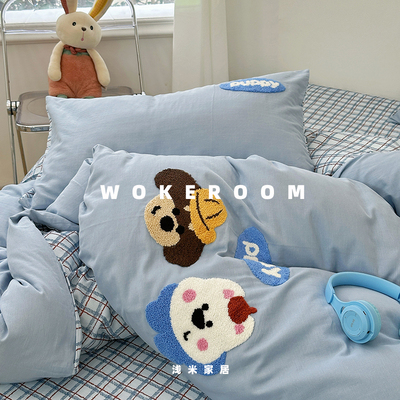 蓝色卡通全棉双层纱刺绣四件套