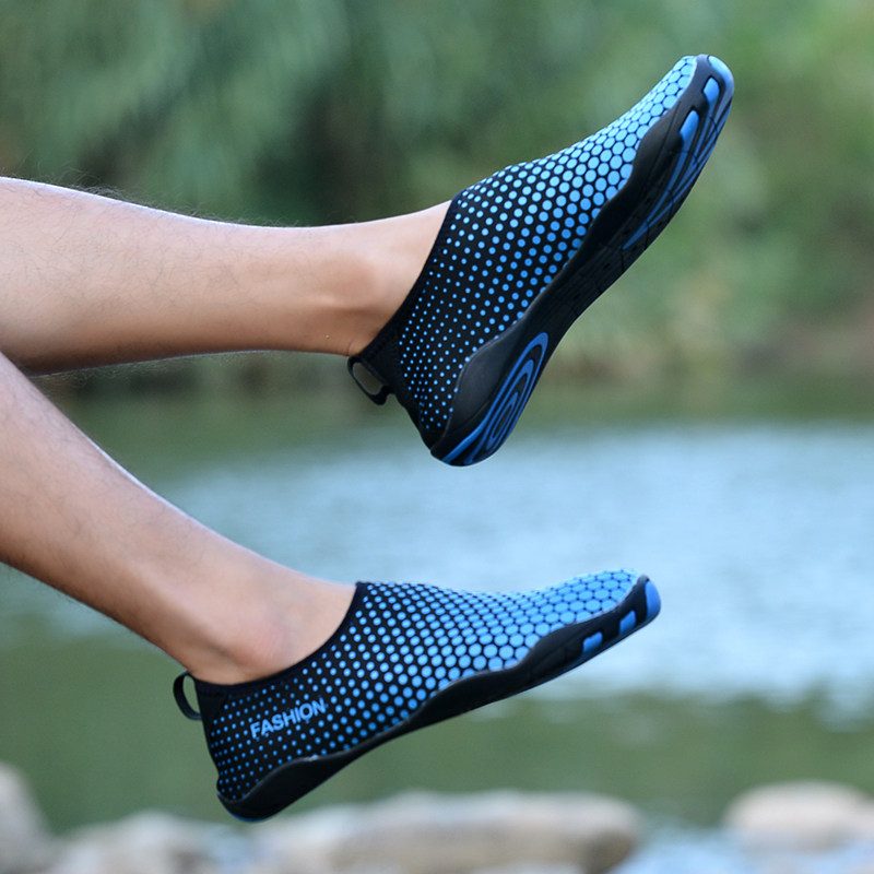 情侣韩国弹力布潜水浮潜鞋男防滑速干沙滩鞋游泳鞋溯溪便携旅行鞋