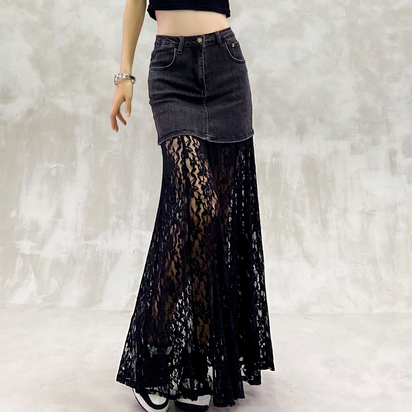 个性蕾丝拼接设计牛仔半身裙女