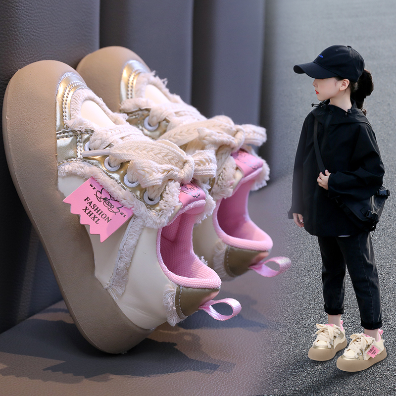 春秋女童软底防滑时尚低帮板鞋