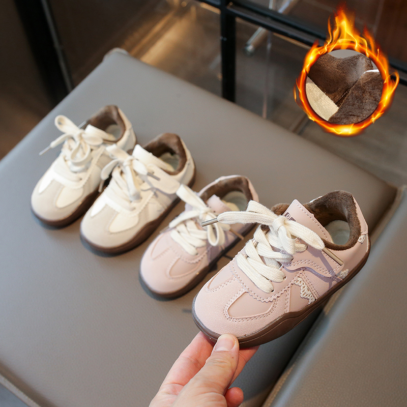 女童二棉加绒德训鞋软底防滑板鞋