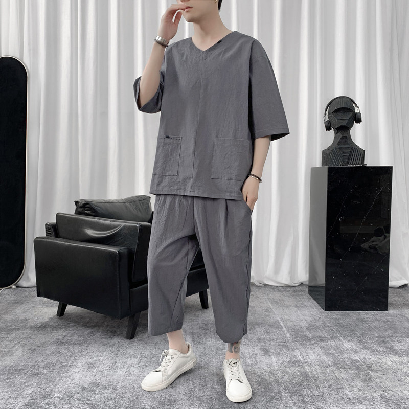 W850P85短句风宽松休闲夏装V领T恤绣花刺绣套装风棉麻七分,男装休闲套装,电商A026