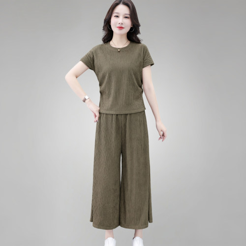 妈妈时尚套装短袖衫阔腿裤两件套