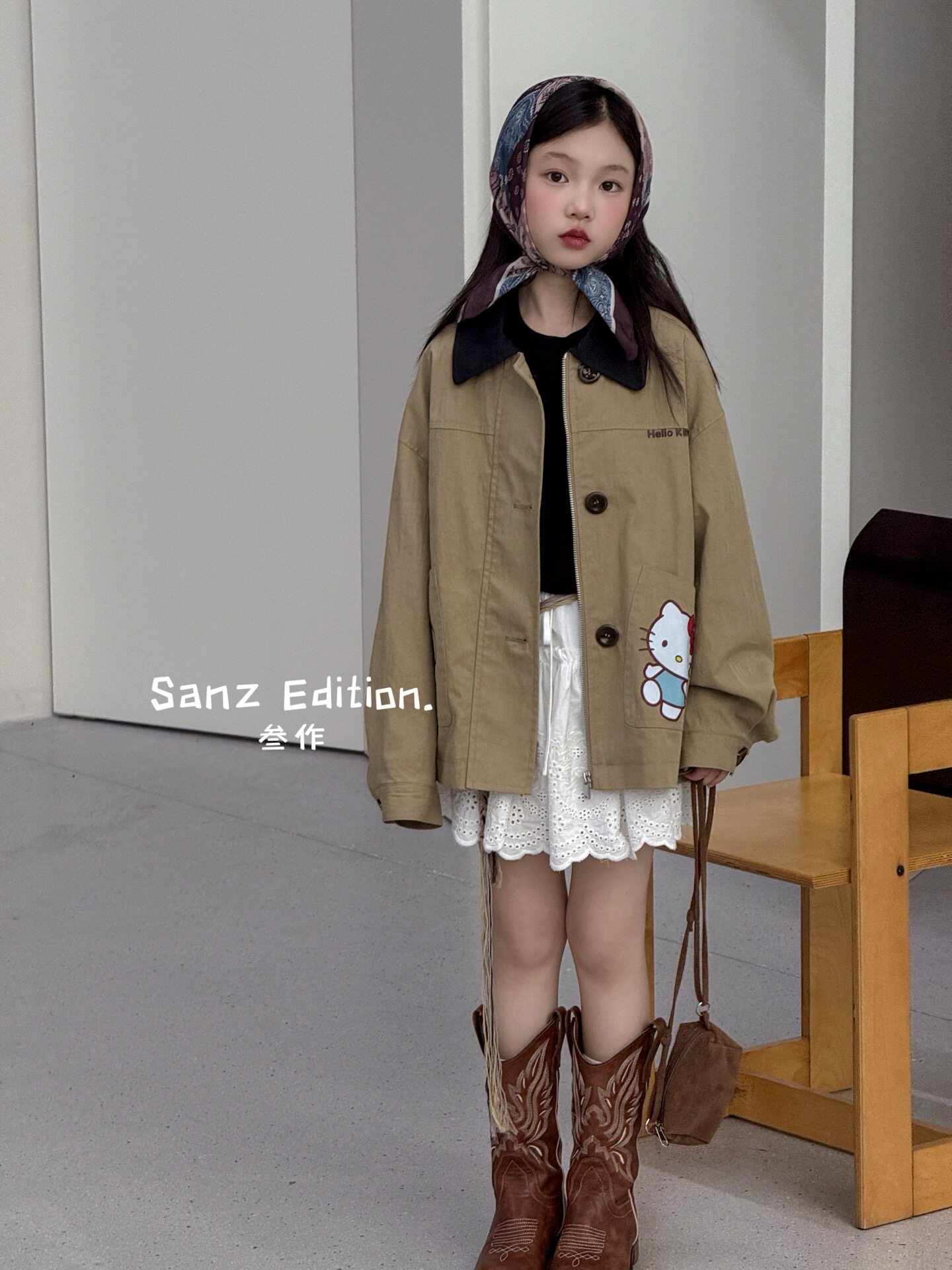 现货2025秋款叁作波拉BORA韩国童装女童卡通kt猫翻领夹克外套风衣