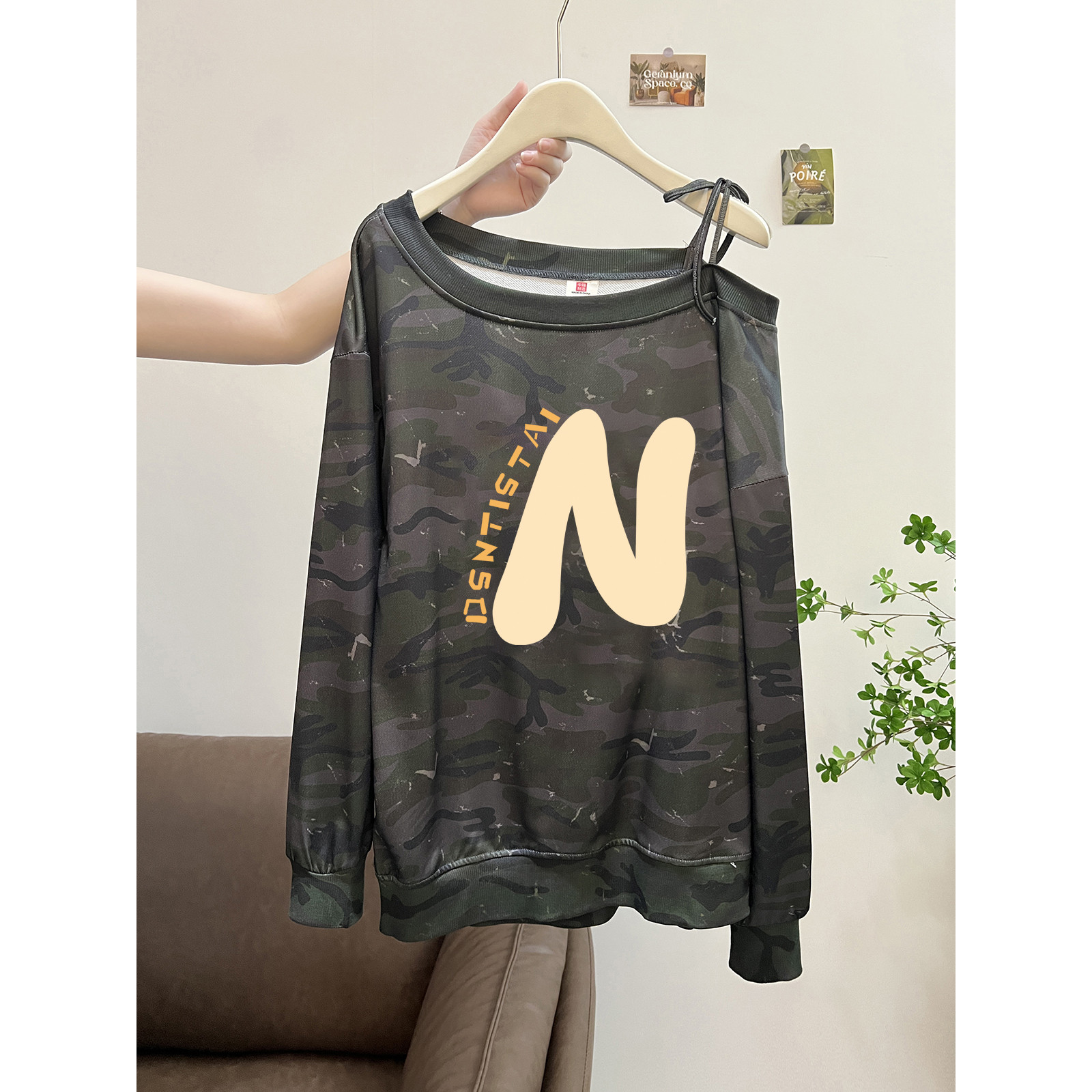 胖妹妹300斤字母图案设计薄款单吊带上衣新款松弛别致宽松T恤小衫,女装/女士精品,卫衣/绒衫,淘宝优惠券,粉丝福利购,淘宝优惠卷