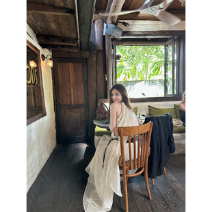 天丝白月光氛围上衣半裙套装 NanaByNana3 月光手信 31PM20