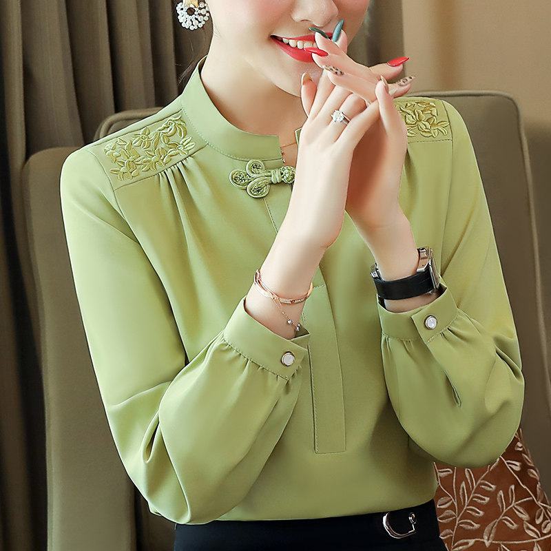 加绒打底衫2020冬季新款小衫女装立领长袖绣花上衣牛油果绿雪纺衫