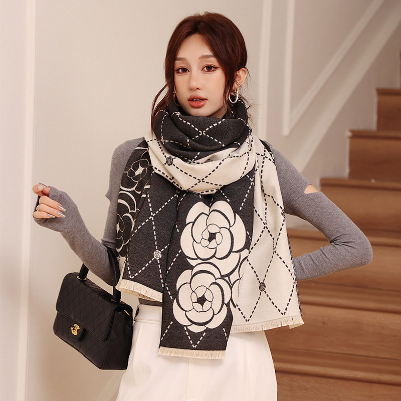 韩国秋季百搭小香风山茶花仿羊绒围巾披肩两用保暖围脖仿羊毛披肩,服饰配件/皮带/帽子/围巾,围巾/丝巾/披肩,淘宝优惠券,粉丝福利购,淘宝优惠卷