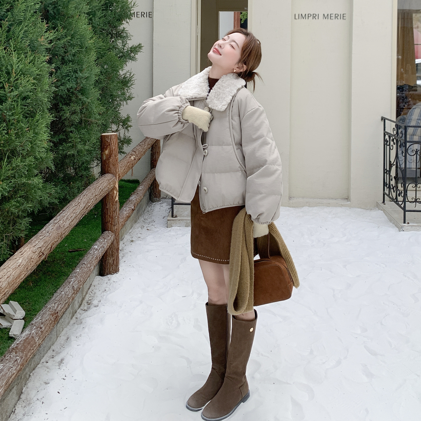 【新款】现货90白鸭绒毛领羽绒服151-1596-P305-K458，女装派克服，淑塔可可