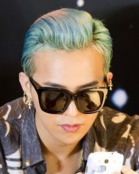 【国现】韩国代购 GD权志龙同款白色镜腿大框太阳镜墨镜男女潮牌