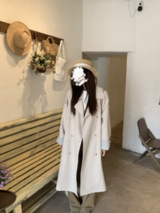 哦米家·韩条纹里料风衣春秋女宽松翻领系带英伦风中长款外套