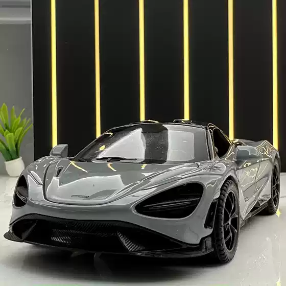 Mclaren 765Lt Simulation Alloy Car Model Room Dormitory Desktop Decoration Figurine Collection Ornament