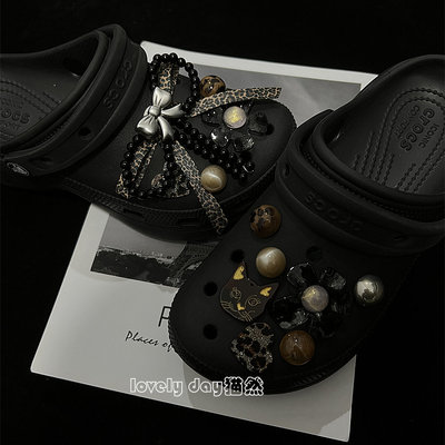 西域crocs洞洞鞋豹纹鞋花扣