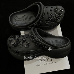 花簇洞洞鞋配饰Crocs卡骆驰云朵小鲸鱼高级感黑通用鞋花扣新款春