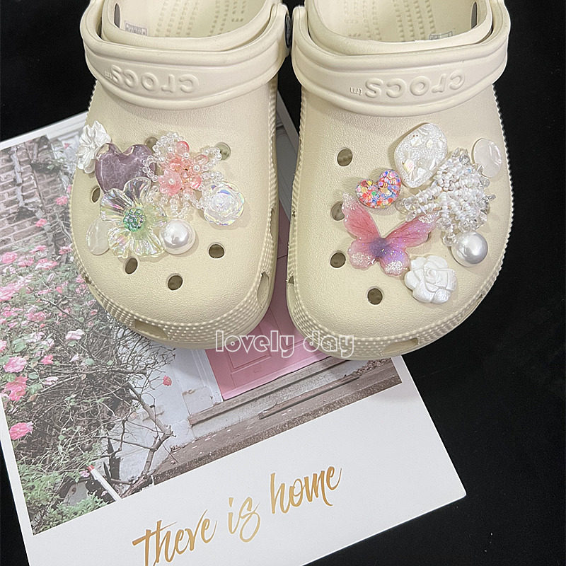 [繁樱绽放]轻奢高级感纯crocs鞋花diy野兽狂想派洞洞鞋扣卡骆驰粉