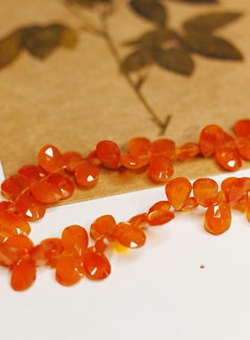 印度进口天然水滴刻面切面太阳橙色玉髓中孔DIY半成品串珠散珠