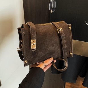 潮斜挎小方包 ins复古简约单肩包女时尚 2025新款 休闲小众设计韩版