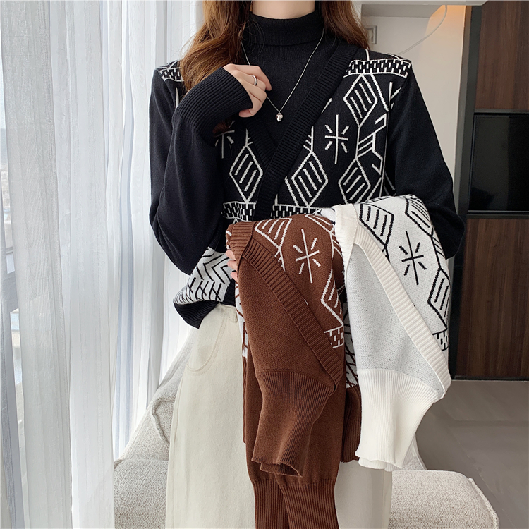 Real set of fake two-piece long sleeve wide loose wool sweater with western style high collar