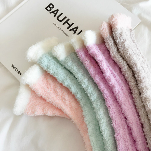 Real shooting 4 pairs of plush thickened home floor socks in autumn and winter coral Plush socks warm socks