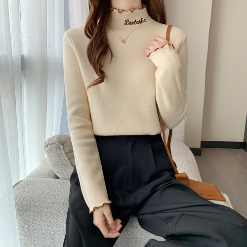 Real shot of ins new winter all-in-one velvet versatile embroidered turtleneck bottoming sweater jacket