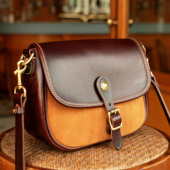 手工制作意大利托斯卡纳头层牛皮拼接植绒皮复古斜挎马鞍 邮差包