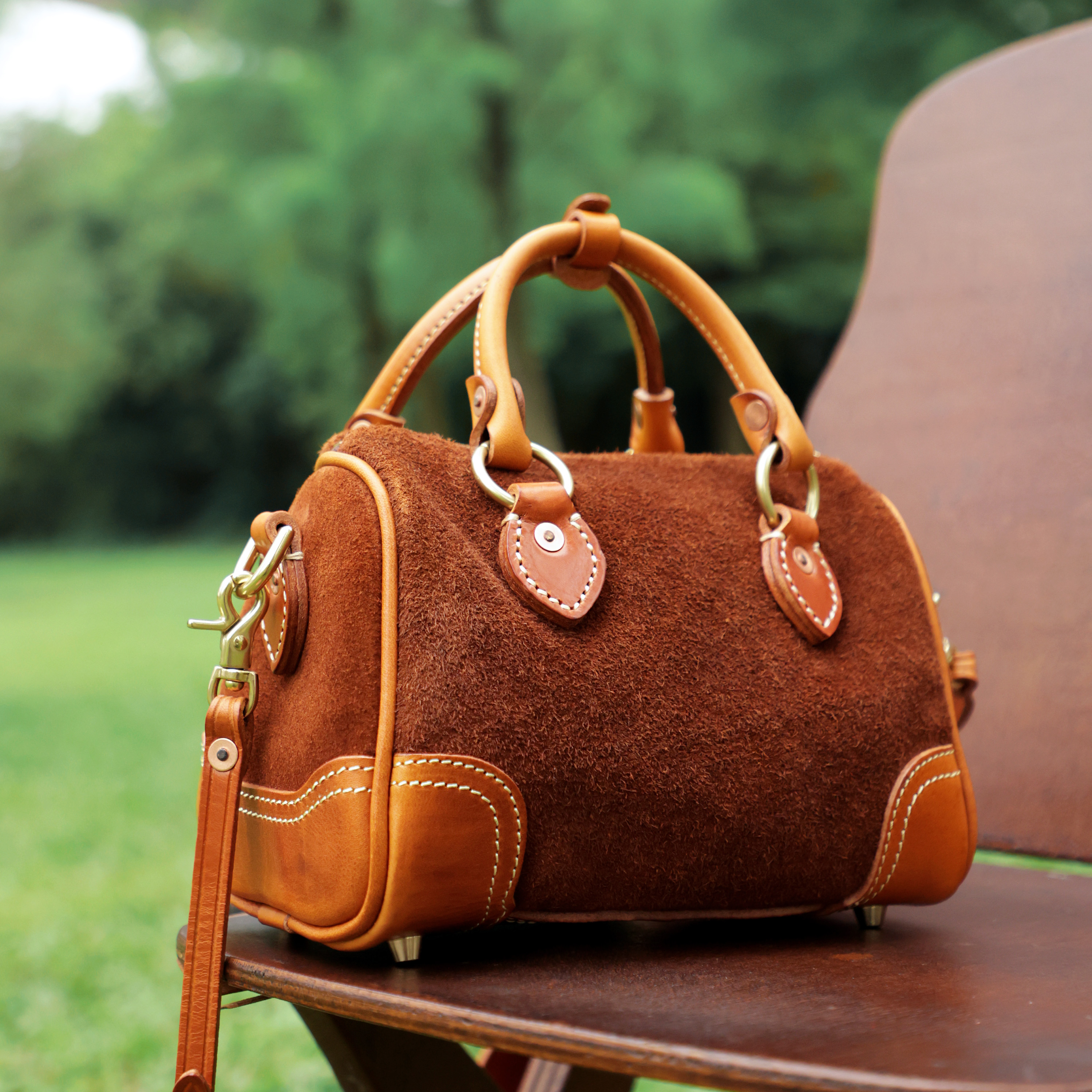 磨砂头层皮波士顿女包百搭单肩包