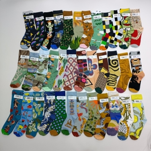 36-40码［不支持退货］抽象艺术自然当代90%棉女士中筒潮袜满20包