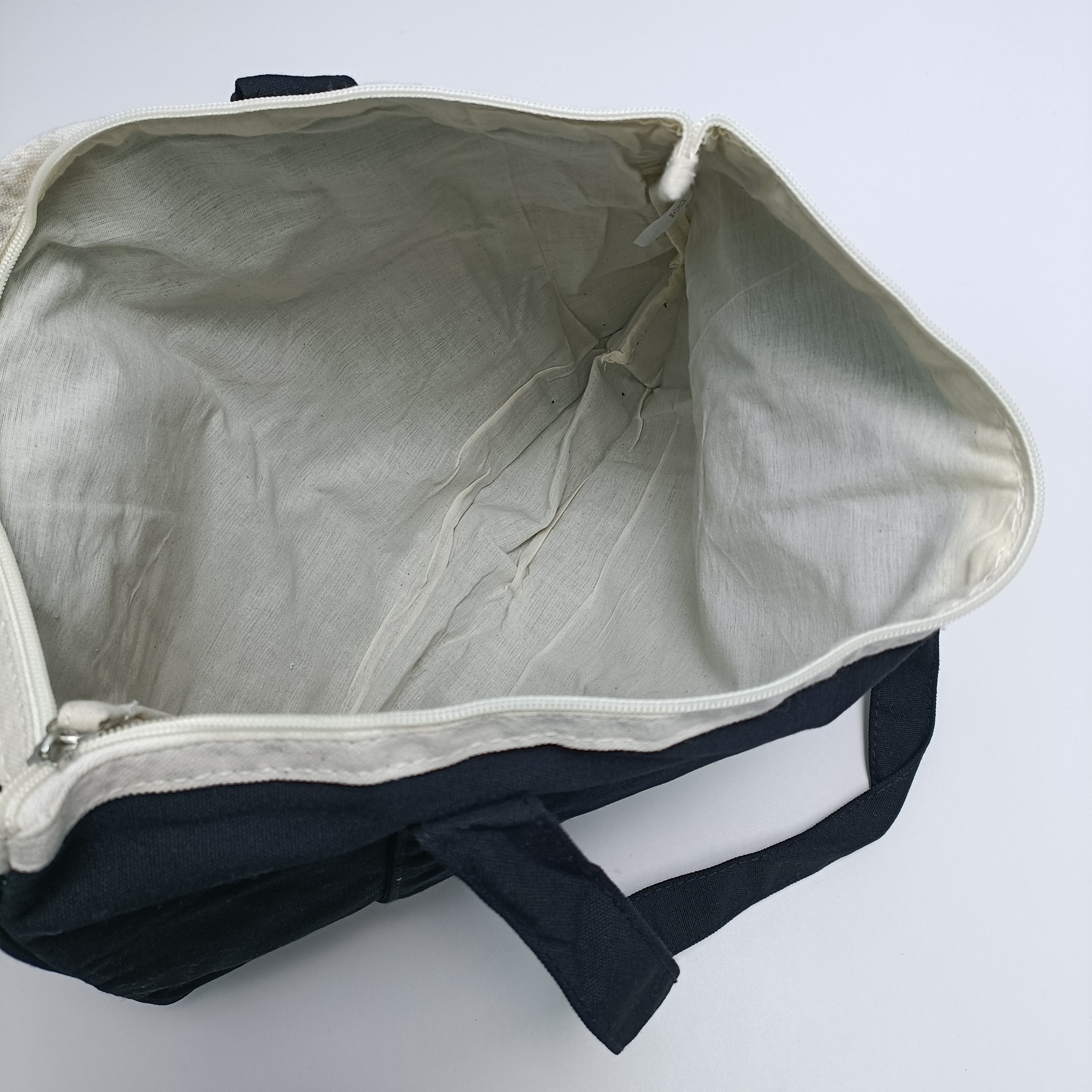 白色内胆双层薄帆布拉链轻快通勤单肩背包外贸满20元包邮