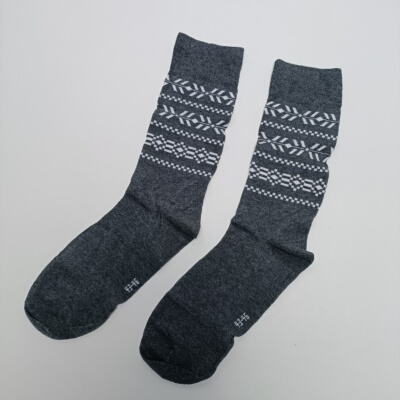 42-46码［不支持退货］中灰几何图案薄棉袜满20元包邮