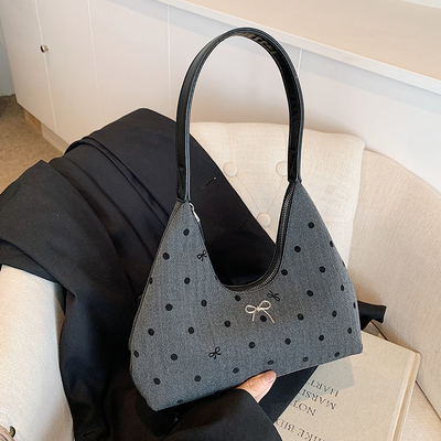单肩2024新款波点流行百搭腋下包