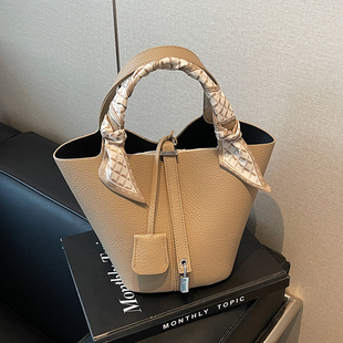 复古菜篮子小包包女式2025新款时尚手挽水桶包秋季百搭手拎通勤包