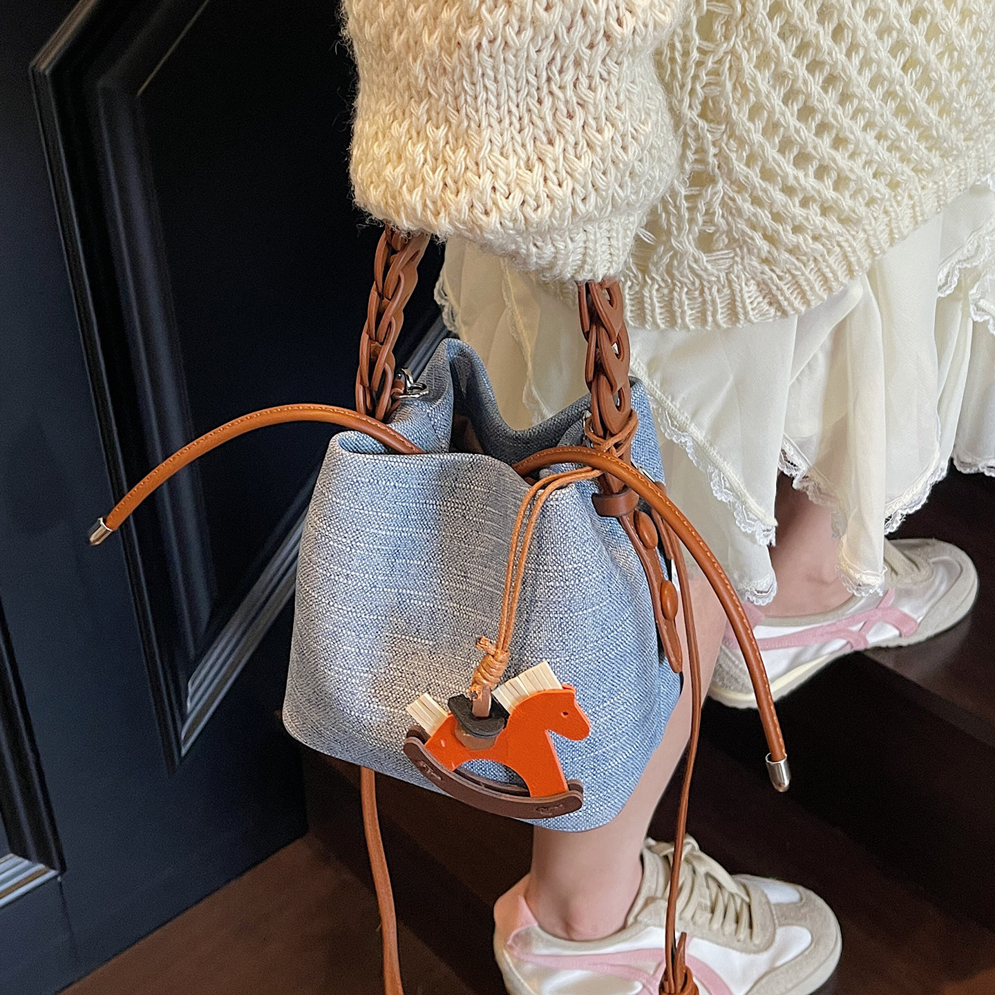 编织手提小包包女2025新款时尚撞色抽绳水桶包夏季通勤上班斜挎包,箱包皮具/热销女包/男包,水桶包,淘宝优惠券,粉丝福利购,淘宝优惠卷