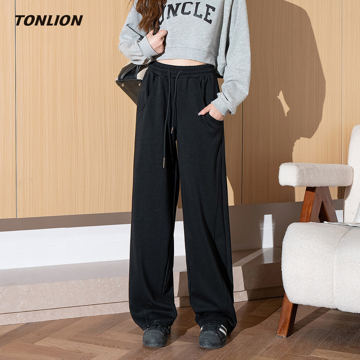 唐狮加绒加厚运动休闲裤女2025冬季新款宽松显瘦小个子高腰阔腿裤