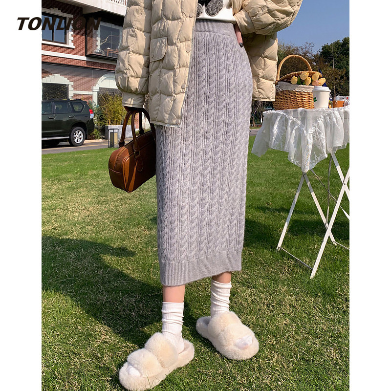 唐狮针织半身裙女秋冬新款高腰显瘦绞花设计感小个子直筒包臀长裙