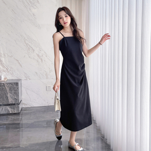 唐狮黑色吊带连衣裙女2025夏季新款收腰显瘦小个子高级感气质长裙