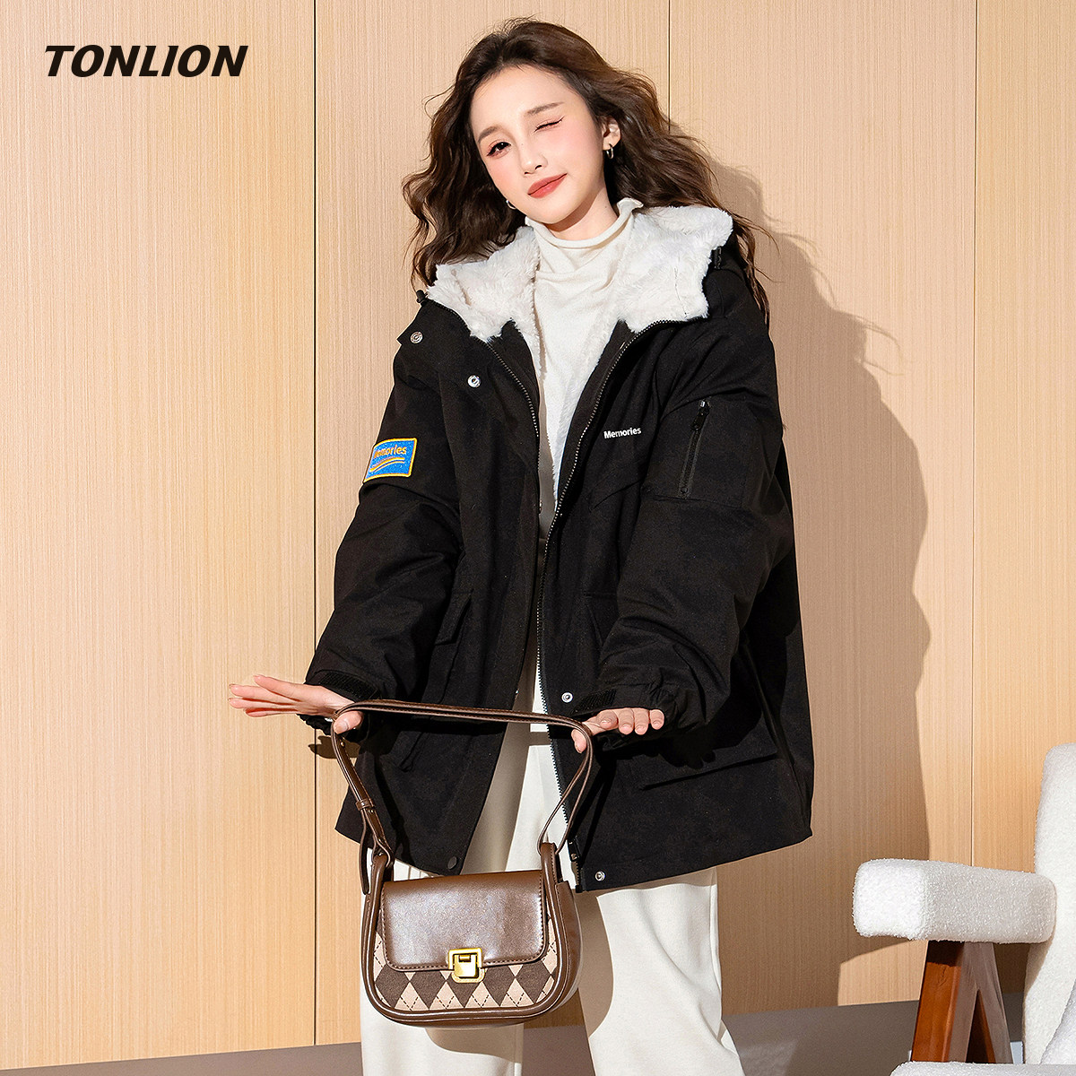 唐狮黑色棉衣女2025冬季新款韩版宽松连帽小个子加厚保暖棉服外套