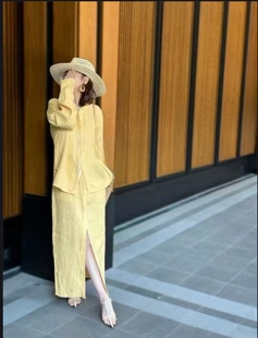 100%亚麻浅黄半裙衬衣套装圆领显白长袖衬衣防晒开叉半身裙两件套